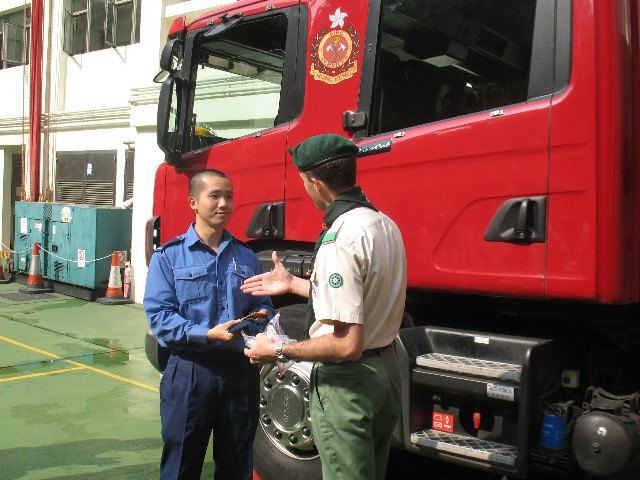 Images/fireman badge 071208 061.jpg